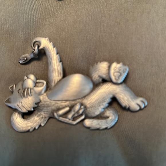 Assorted Brooches - Picture 4 of 6